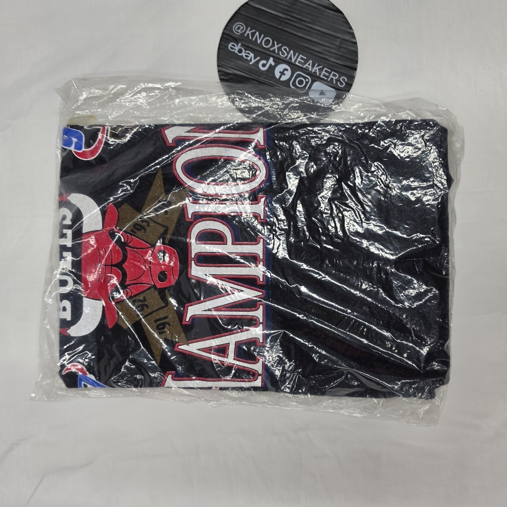 Vintage 1997 Chicago Bulls NBA Champions Logo Athletic Deadstock T Shirt Size XL - Picture 4 of 4